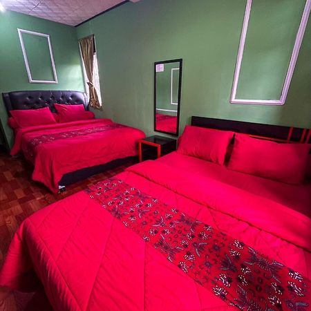 Green Savannah Homestay Syariah Diyeng Exterior foto